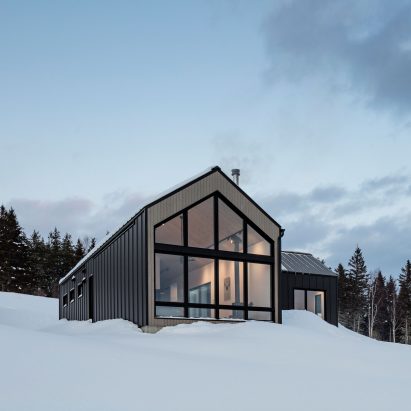 Chalet Du Bois Flotte Residence in Montreal Canada by Atelier Boom Town