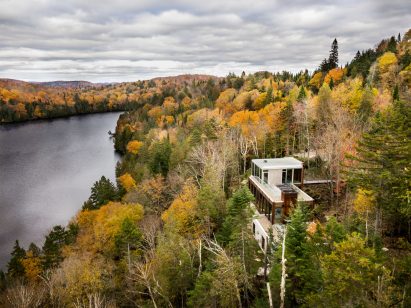 Dans L'escarpement by YH2