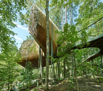 Evans Tree House in Garvan Woodland Gardens Arkansas by Modus Studio