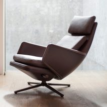 Grand Relax by Vitra and Antonio Citterio