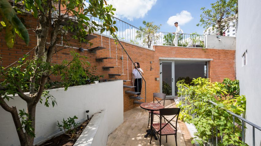Ha House by VTN Architects