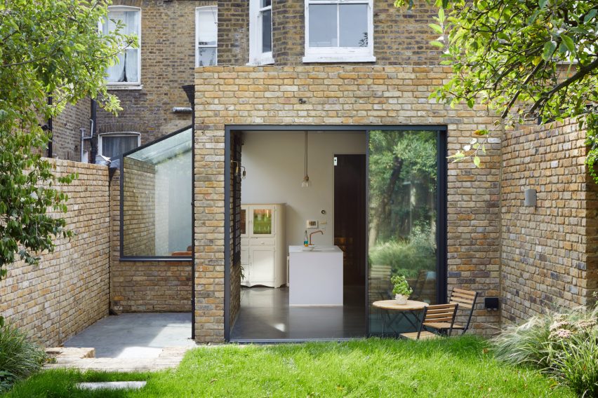Harvist Road by Rise Design Studio