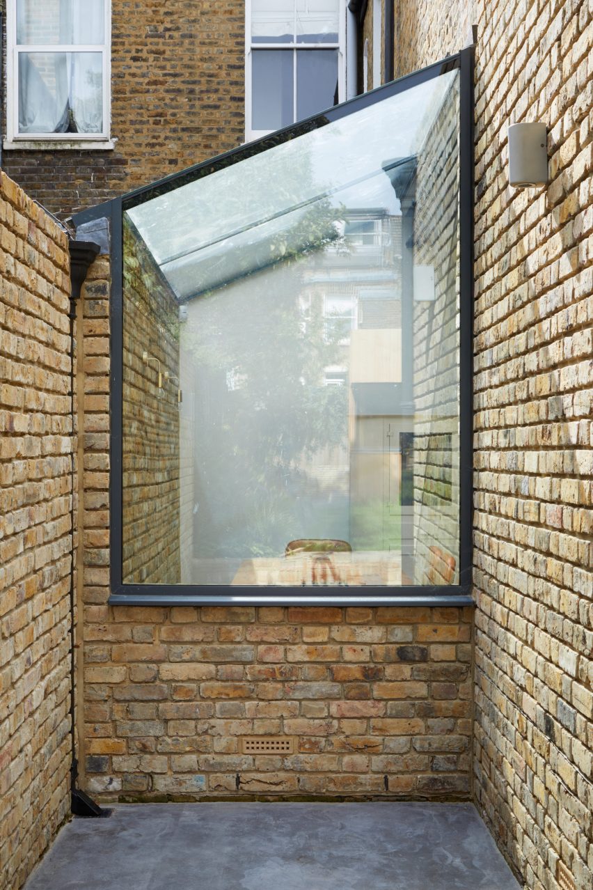 Harvist Road by Rise Design Studio
