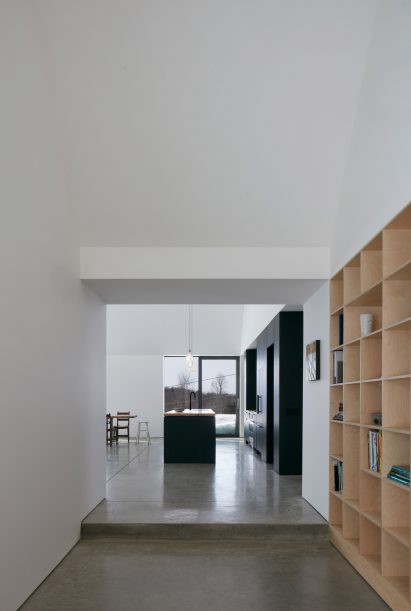 Hatley House Residence in Quebec, Canada by Pelletier De Fontenay