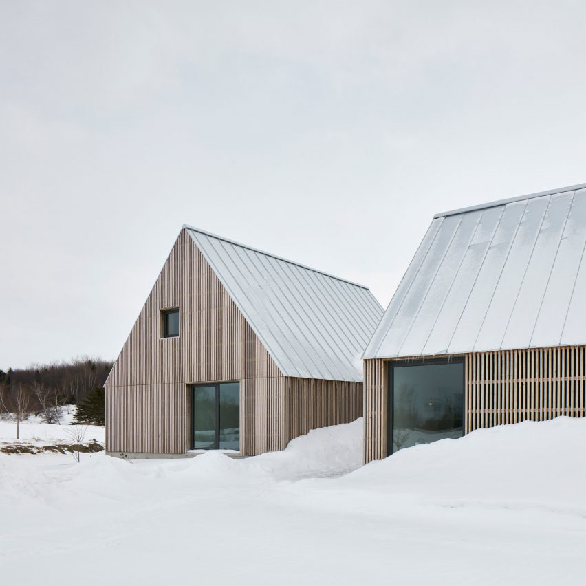 Hatley House Residence in Quebec, Canada by Pelletier De Fontenay
