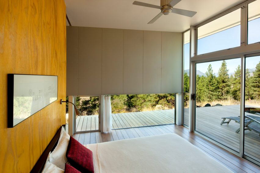 Hill House by David Coleman