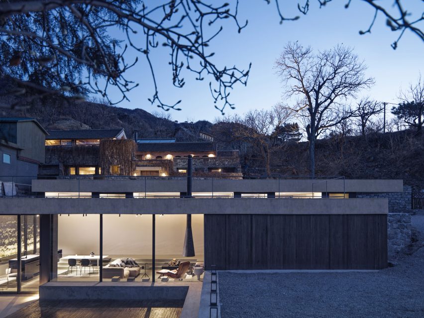 House on the Great Wall by MDDM Studio
