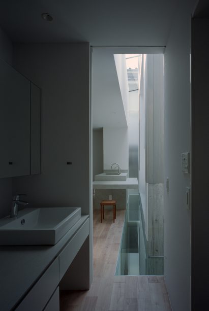 House in Toyonaka by Fujiwaramuro Architects