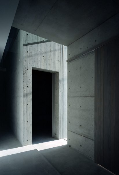 House in Toyonaka by Fujiwaramuro Architects