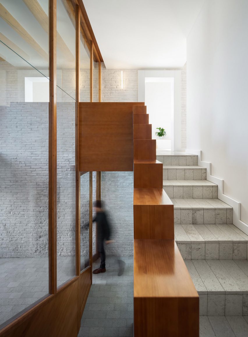 House renovation by Hiha Studio