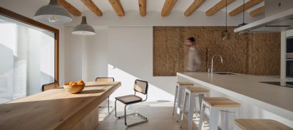 House renovation by Hiha Studio