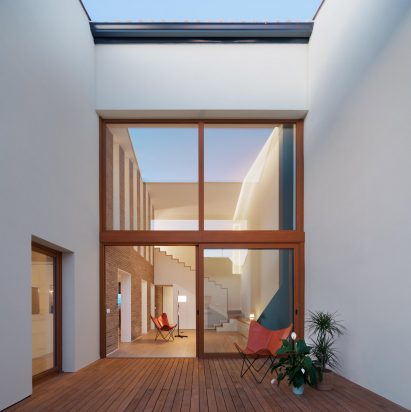 House renovation by Hiha Studio