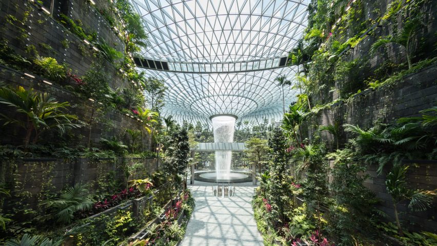 Jewel Changi Airport building by Safdie Architects