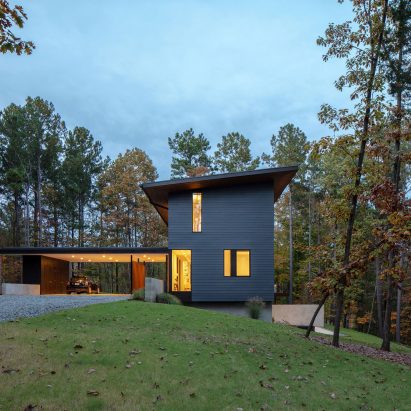 Merkel Cooper lakehouse residence by In Situ Studio