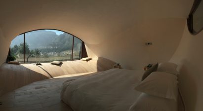 Chinese women architects: New Chinese Architecture by Austin Williams