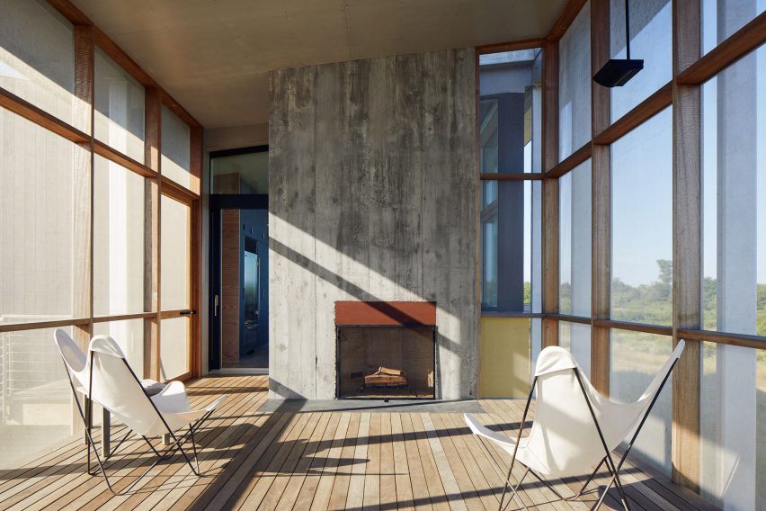 Long Island wetland residence by Ryall Sheridan Architects