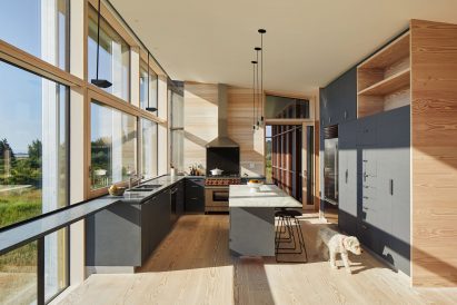 Long Island wetland residence by Ryall Sheridan Architects