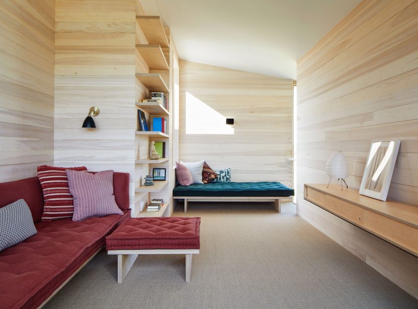 Long Island wetland residence by Ryall Sheridan Architects