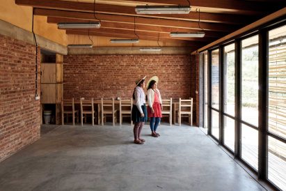 Dormitory in Bolivia by Ralf Pasel and CODE students