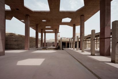 Musuem for the UNESCO heritage Pearling Path in Bahrain by Valerio Olgiati