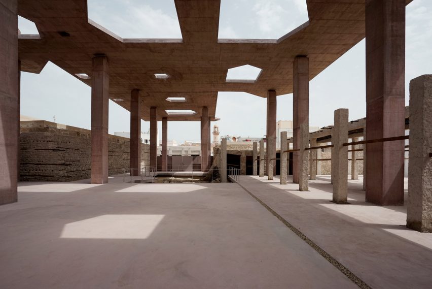 Musuem for the UNESCO heritage Pearling Path in Bahrain by Valerio Olgiati