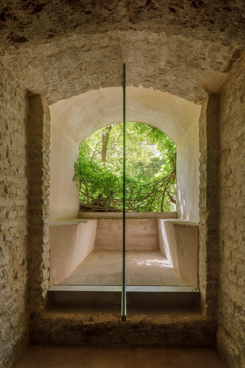 Real Alcazar by Reina and Asociados