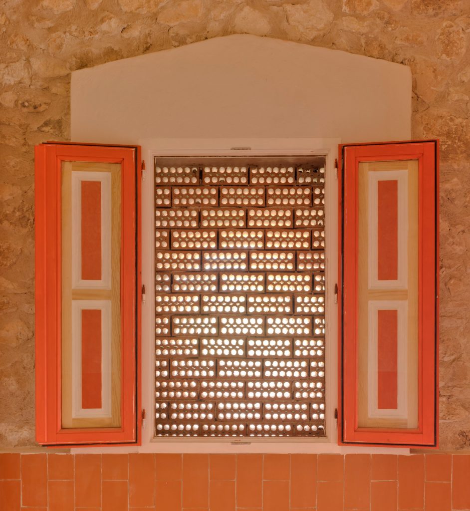 Refuge for Excursionists by Martin Lejarraga Architecture Office