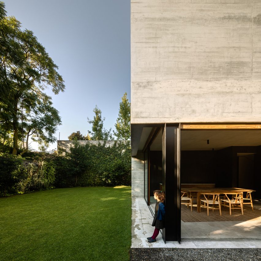 Sierra Fria Residence Mexico City by PPAA