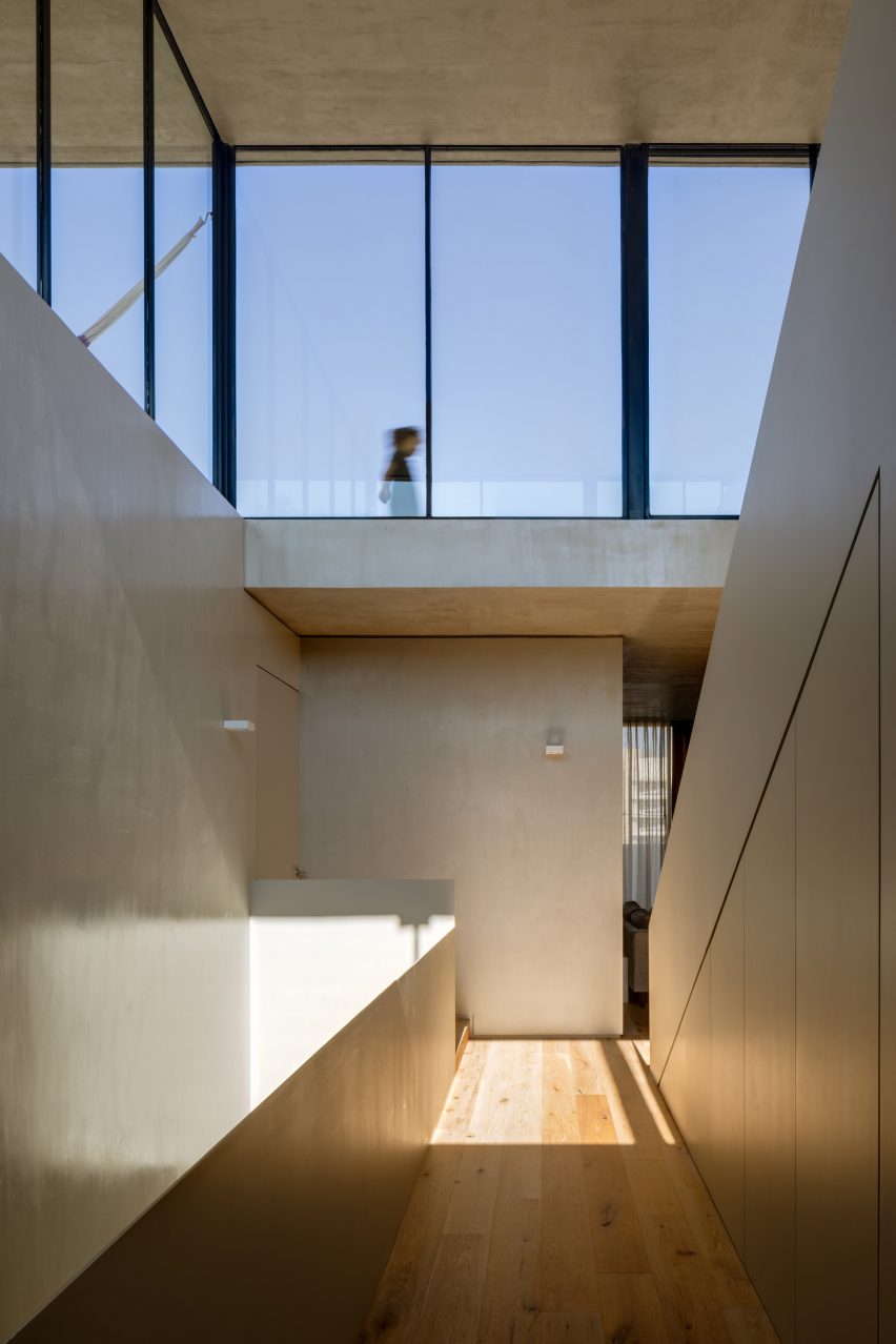 Sierra Fria Residence Mexico City by PPAA