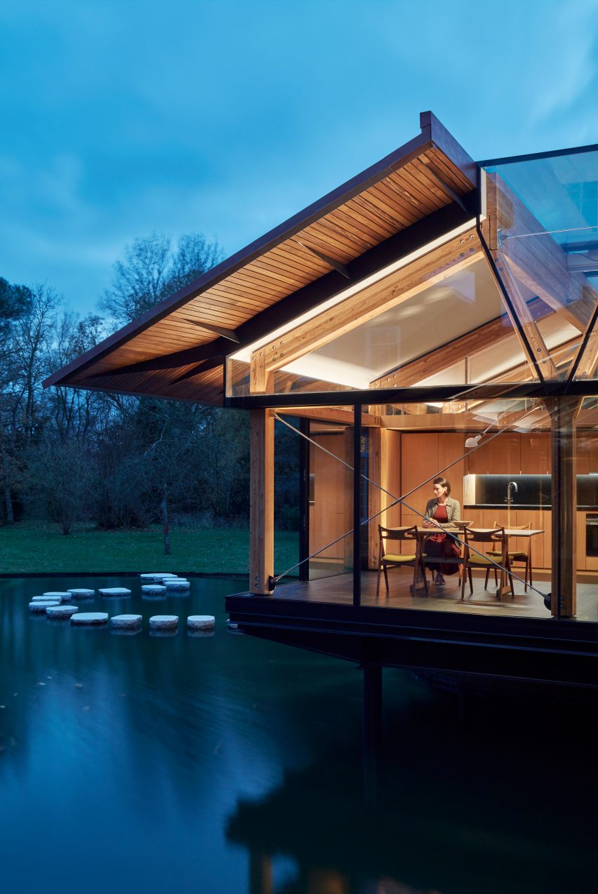 Stepping Stone House by Hamish & Lyon