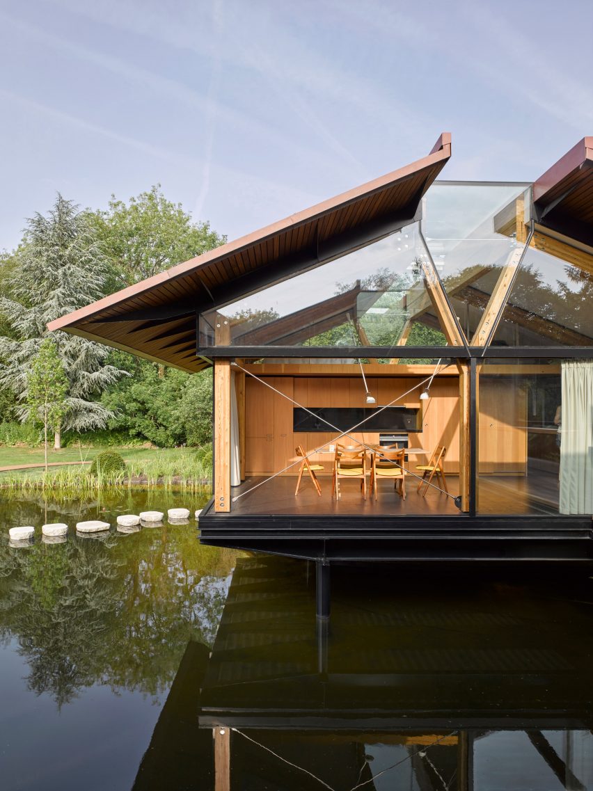 Stepping Stone House by Hamish & Lyon