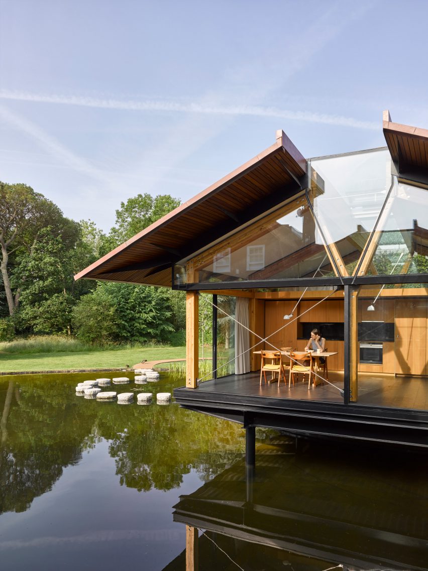 Stepping Stone House by Hamish & Lyon