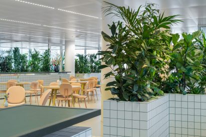 Synchroon office interiors designed by Space Encounters