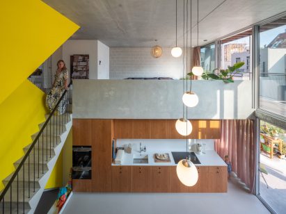 Three-Generation House by BETA