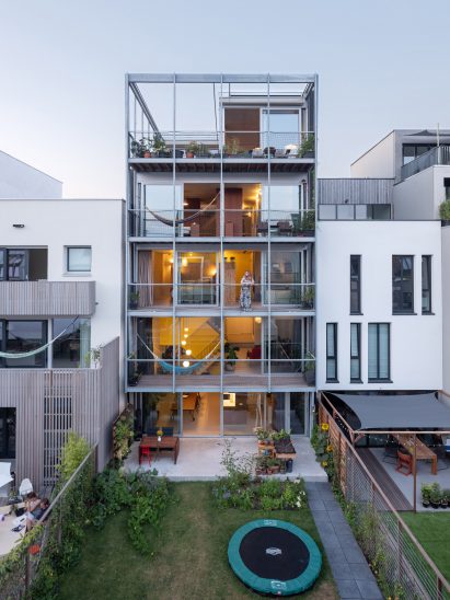 Three-Generation House by BETA