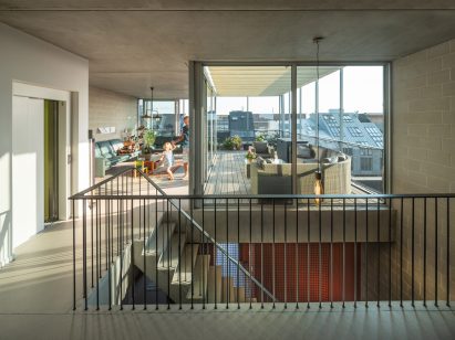 Three-Generation House by BETA