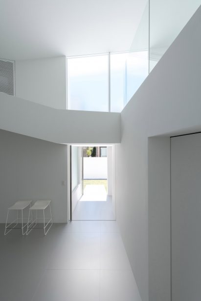 Topological Folding House by Takashi Yamaguchi & associates