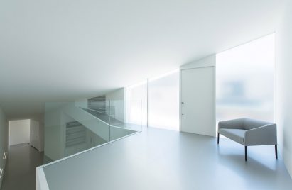 Topological Folding House by Takashi Yamaguchi & associates