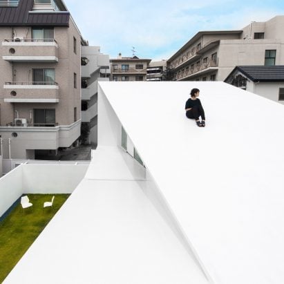 Topological Folding House by Takashi Yamaguchi & associates