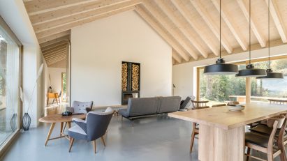 Villa Slow by Laura Alvarez