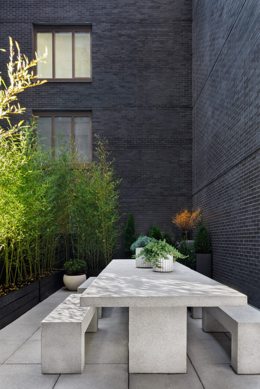 196 Orchard model residence in Manhattan by Alex P. White