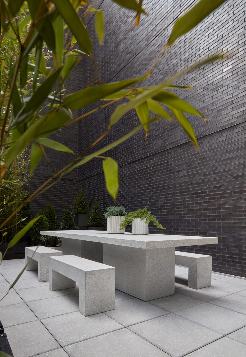 196 Orchard model residence in Manhattan by Alex P. White