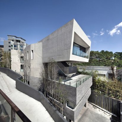 Alley's Adventures in Wonder House by Architect K