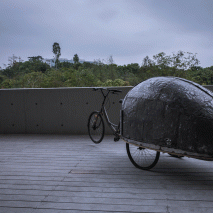 LUO Studio designs a children's micro library from recycled abandoned bicycles