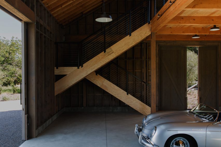 Calistoga Residence by Germia Design and Wade Design Architects