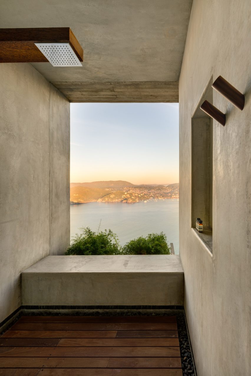 Casa Z by Zozaya Arquitectos in Mexico