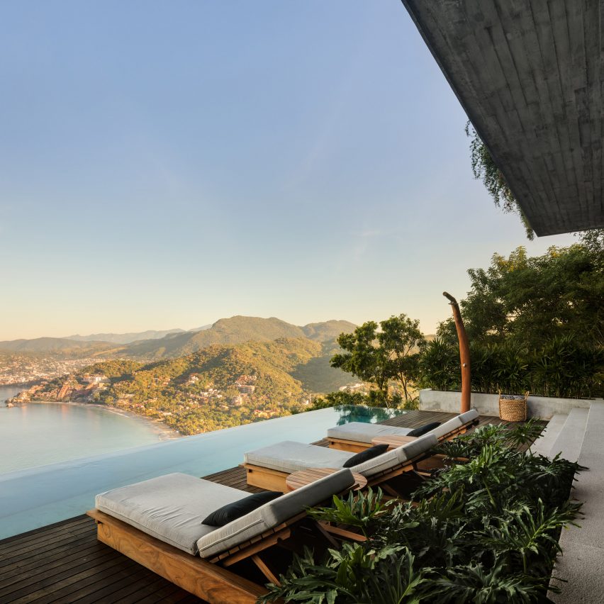 Casa Z by Zozaya Arquitectos in Mexico