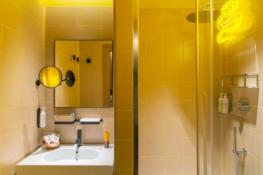 Condominio Monti by Studio Tamat and Sabina Guidotti