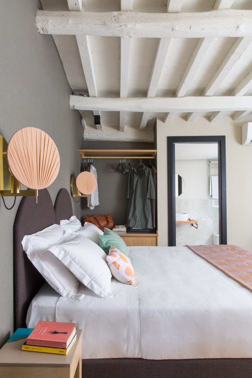 Condominio Monti by Studio Tamat and Sabina Guidotti