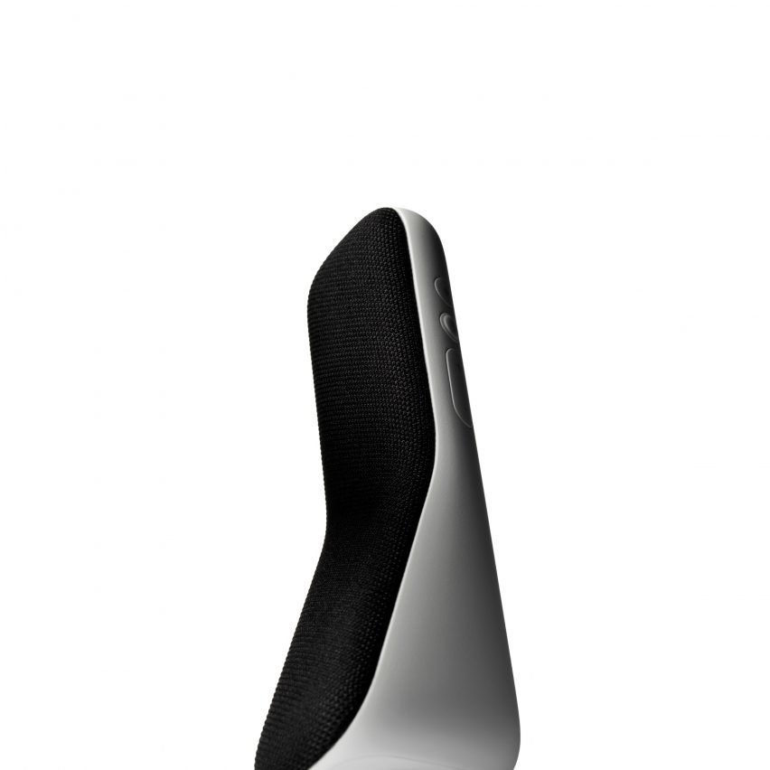 Deuce Smart Speaker Phone by Tej Chauhan